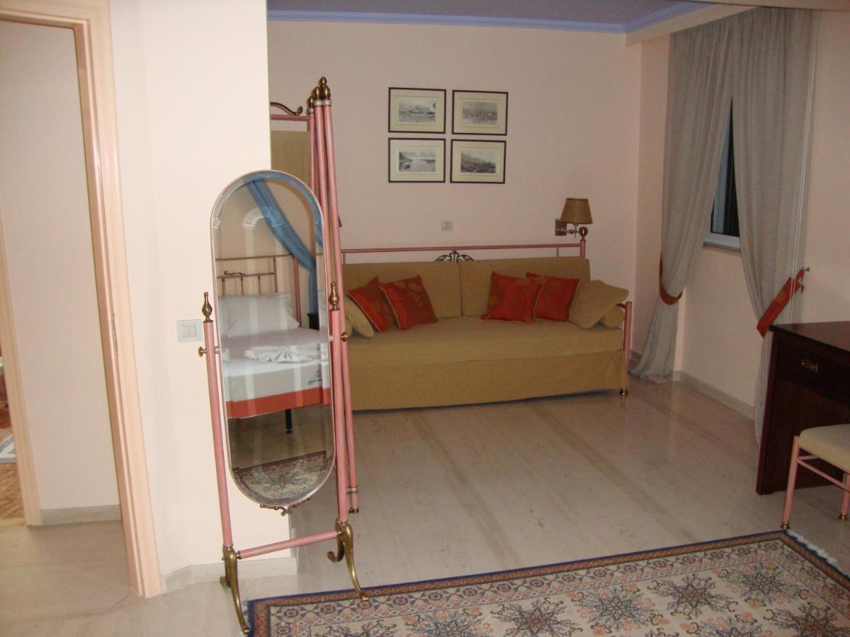 Captain Stavros Hotel Нидри Экстерьер фото