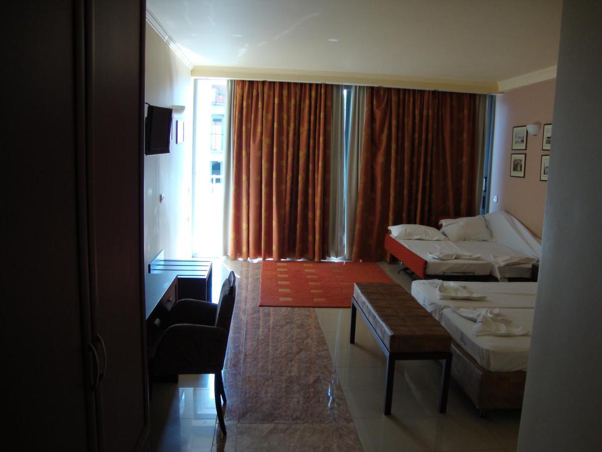 Captain Stavros Hotel Нидри Экстерьер фото