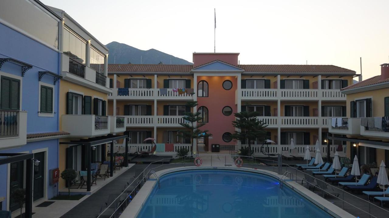 Captain Stavros Hotel Нидри Экстерьер фото